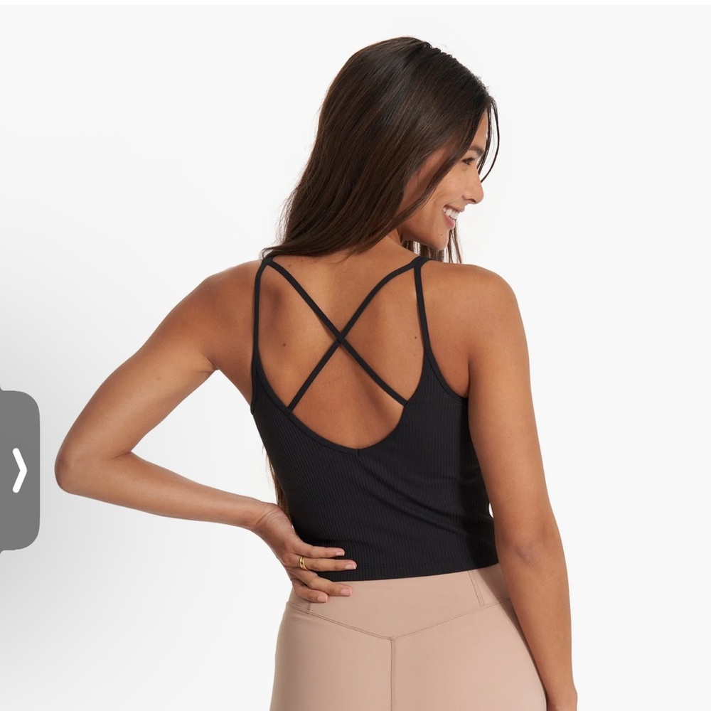 Vuori Rib Crop Tank size Large - Picture 4 of 5